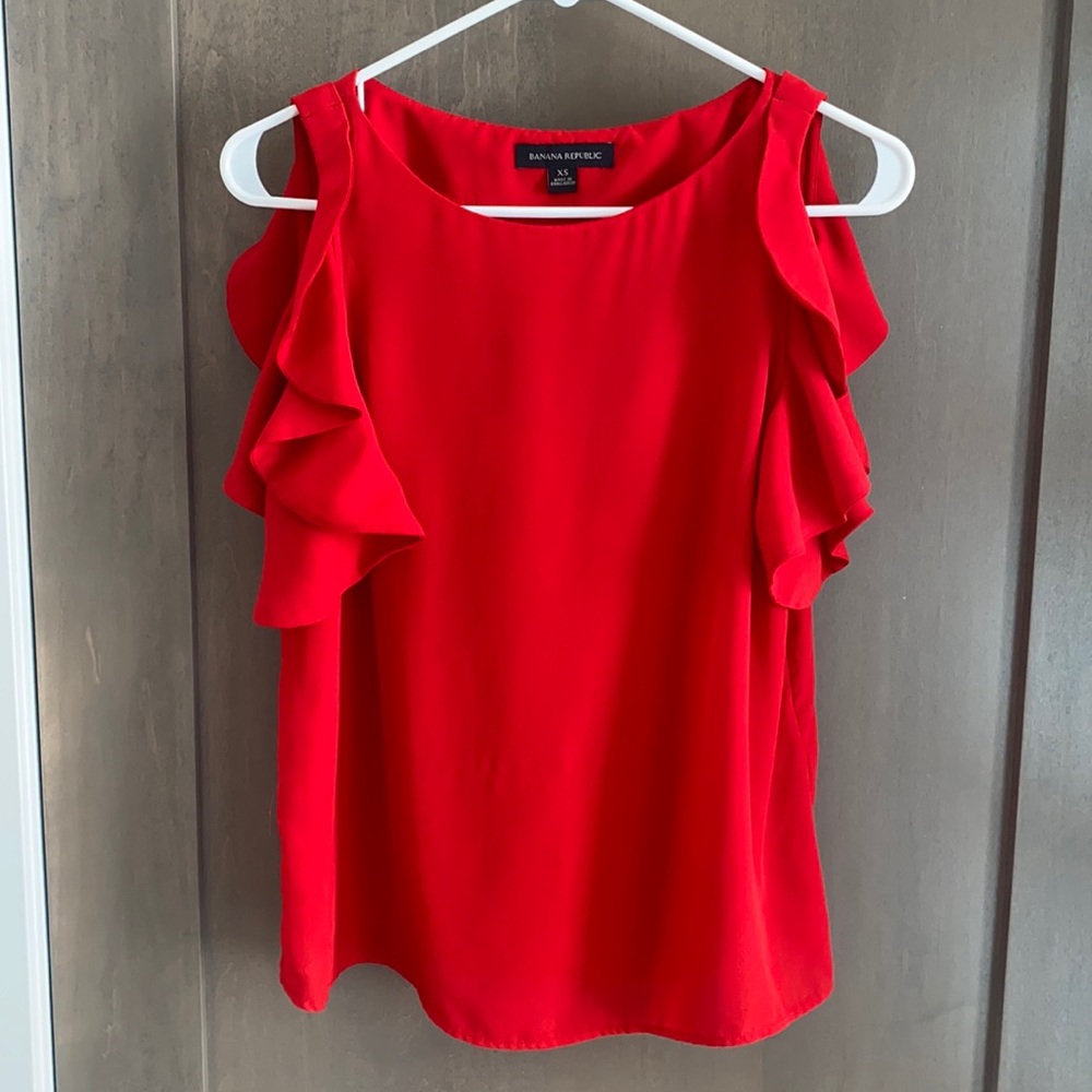 Banana Republic Women’s Red Cold Shoulder Ruffle Sleeve Top Size XS